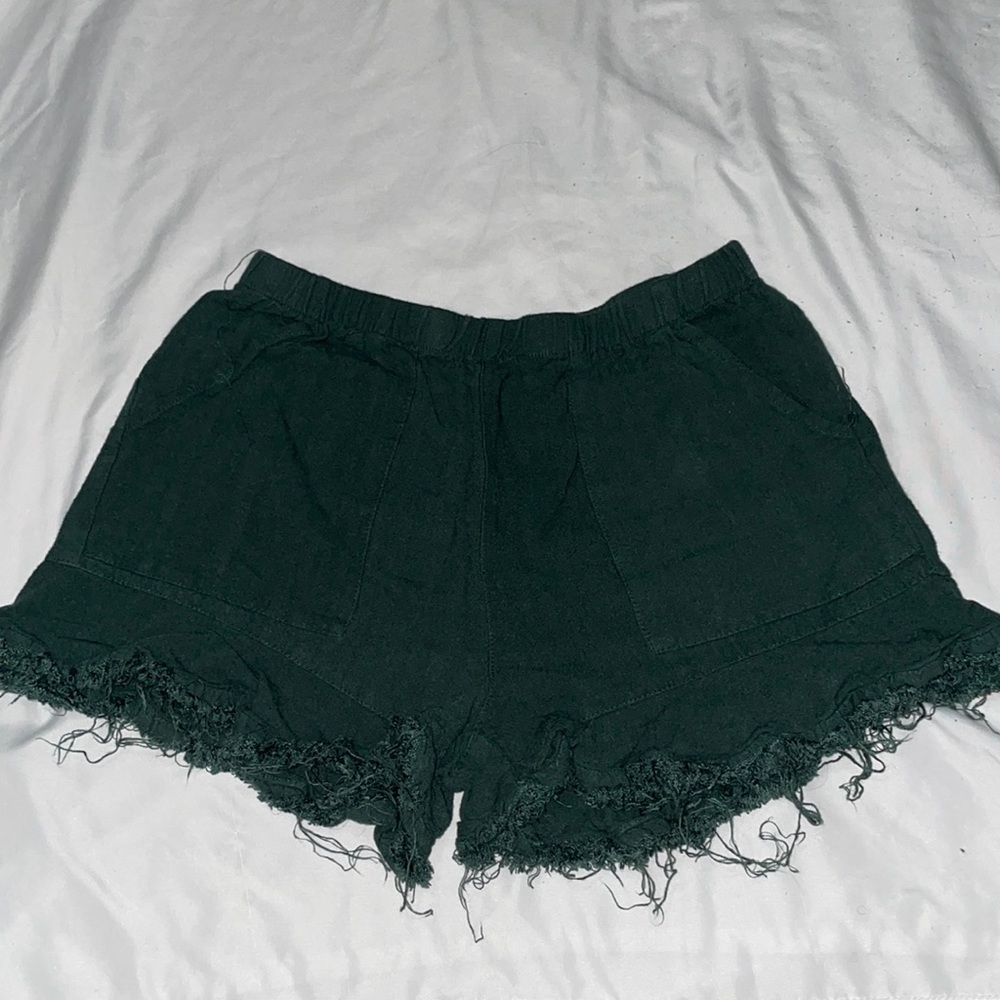 Umgee Green Frayed Hem Shorts Size S